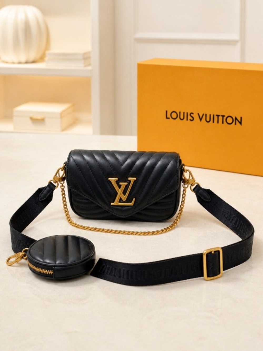 Louis Vuitton Multi Pochette Shoulder Purse in Black Quilted Cowhide